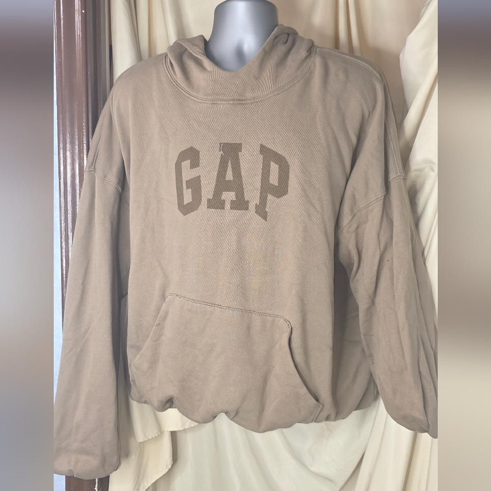 GAP Tan Pullover Hoodie